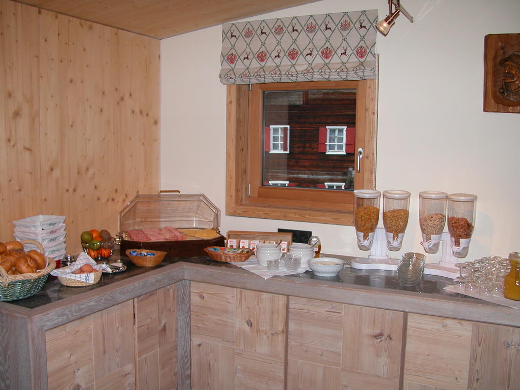 Pension Alpenperle Holzgau Exteriör bild