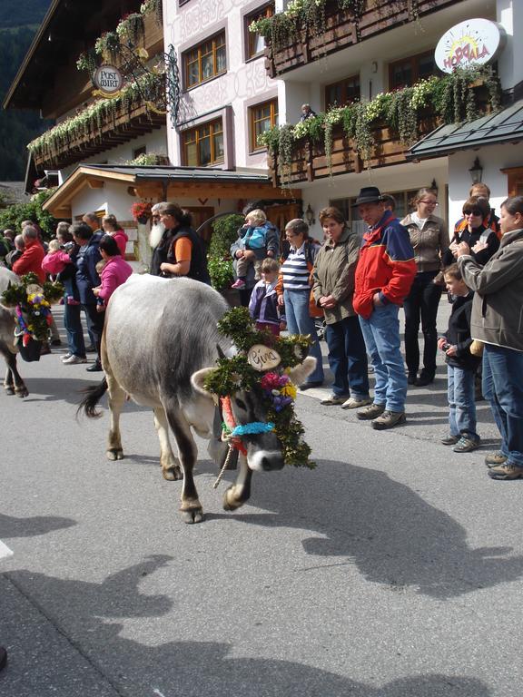 Pension Alpenperle Holzgau Exteriör bild